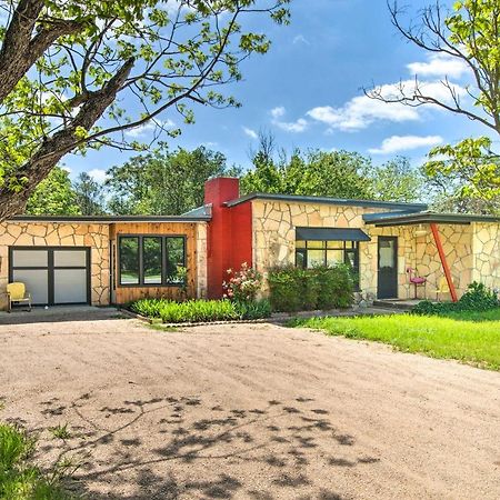 Remodeled Retro Home With Deck, Walk To Main Street! Blanco Εξωτερικό φωτογραφία