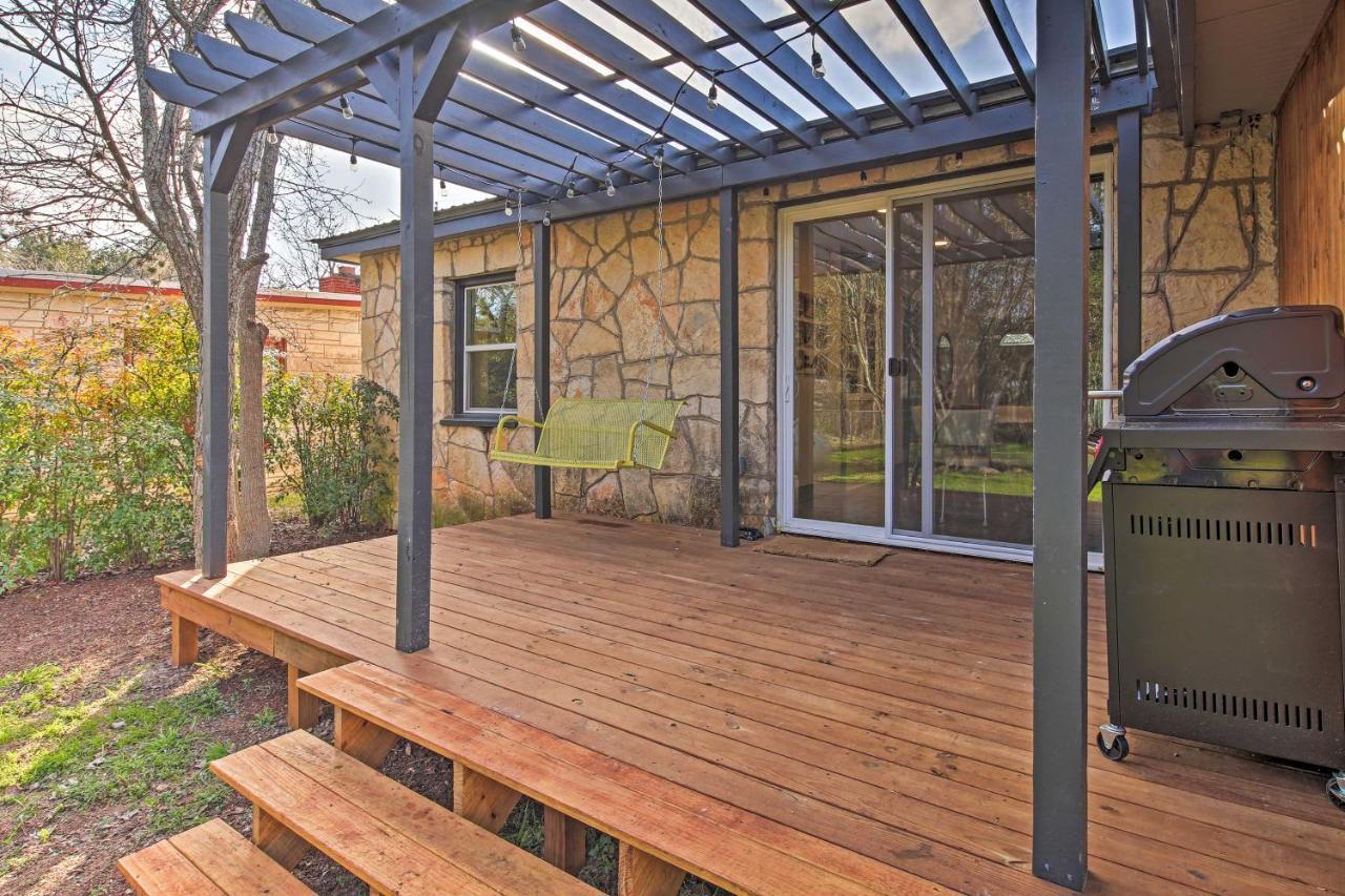 Remodeled Retro Home With Deck, Walk To Main Street! Blanco Εξωτερικό φωτογραφία